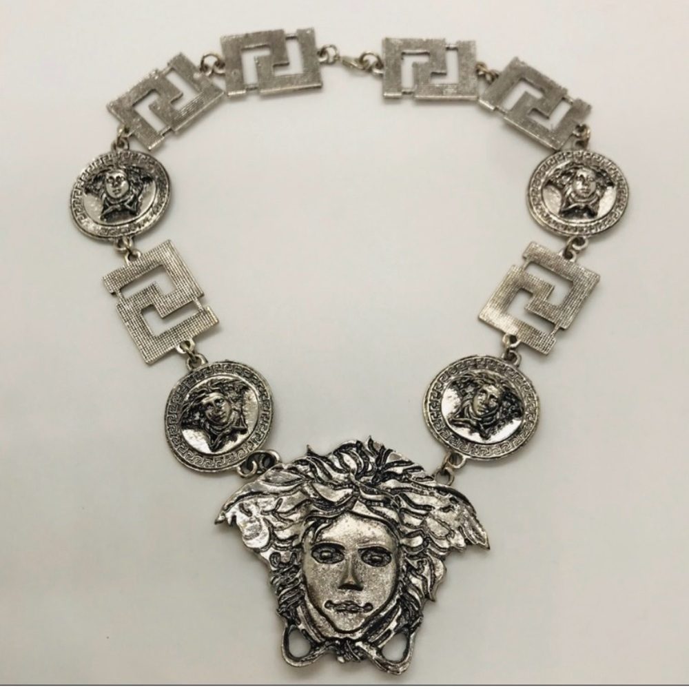 Fashion Silver Medusa Necklace